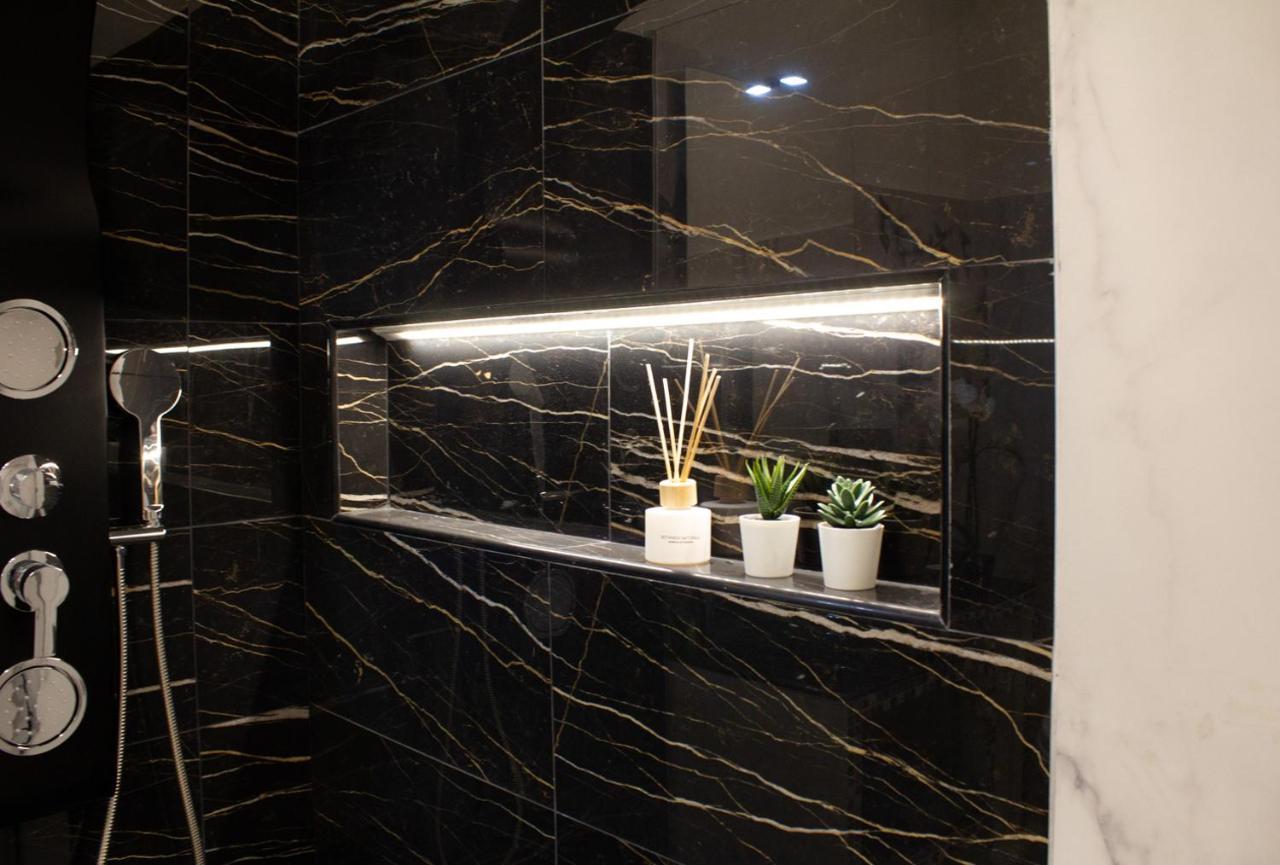 Myhome Taccioli Wellbeing ミラノ エクステリア 写真